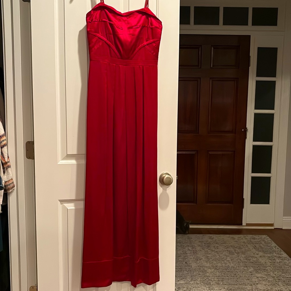 Gianni Bini Strapless Fuchsia Dress